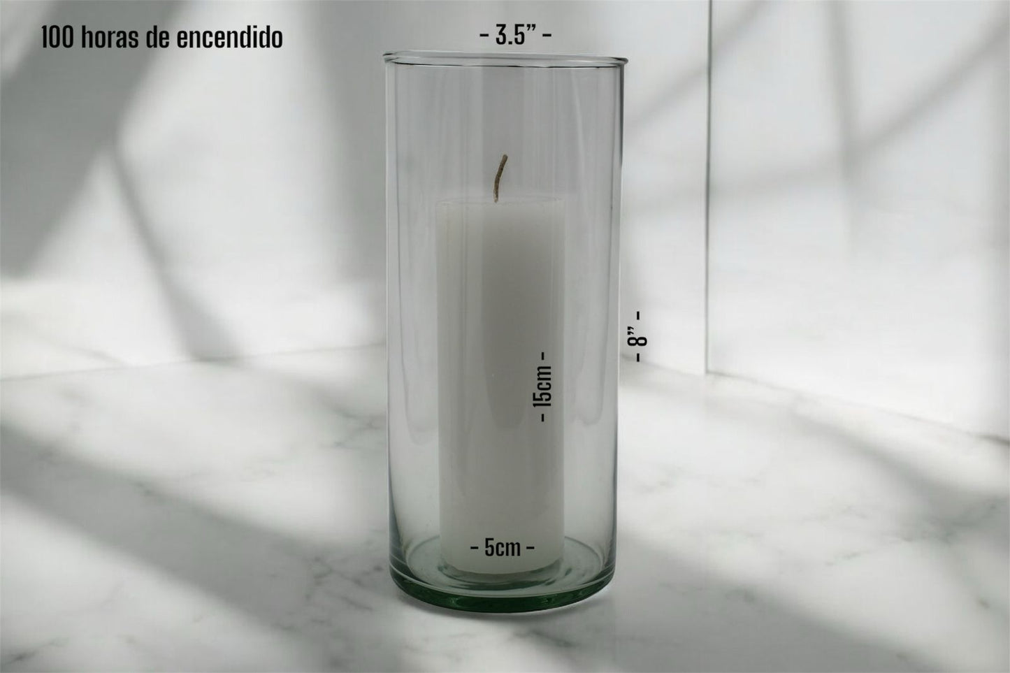 Cirio Blanco en cilindro de Cristal 3.5x8 pulgadas