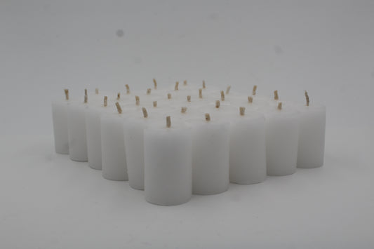 30 velas en forma de cirio 3x4.5 cm