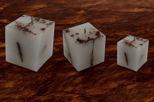 Velas de canela cúbicas