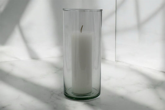 Cirio Blanco en cilindro de Cristal 3.5x8 pulgadas