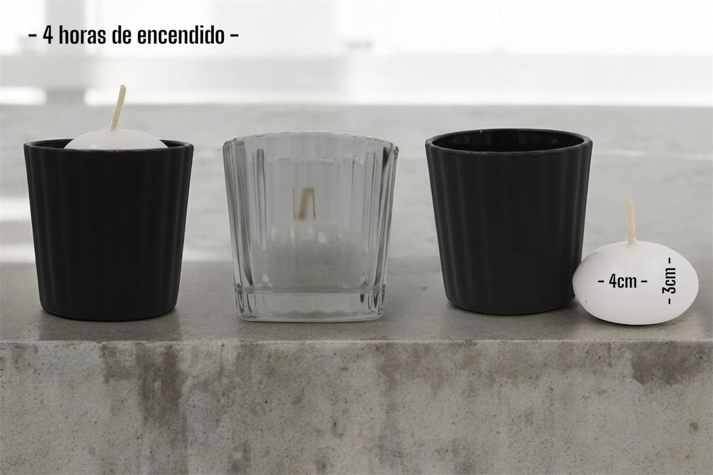 Vela flotante en vaso estriado